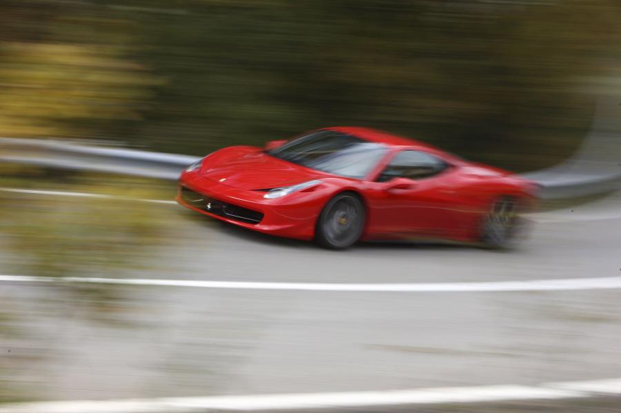  Ferrari 458 Italia 2009 года  (фото 90 из 162)